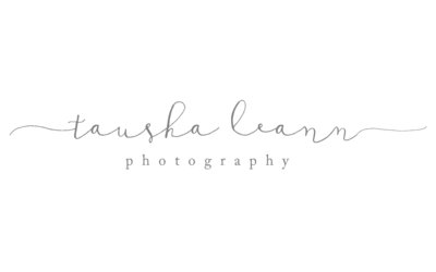 Taushaleannphotography logo