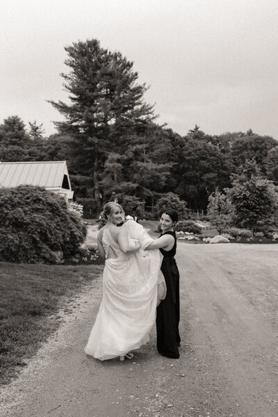 Wedding at The Gardens at Uncanoonuc Mountain Goffstown, New Hampshire | Sydney Kerbyson Photography