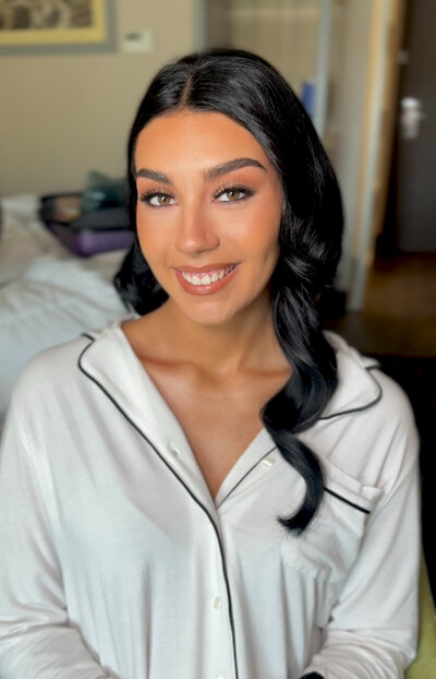bronze bridal makeup for tan skin tone, Nashville makeup artist