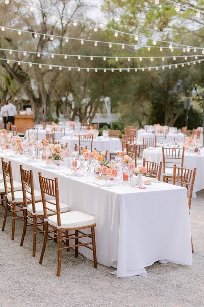 warm-and-colorful-outdoor-wedding