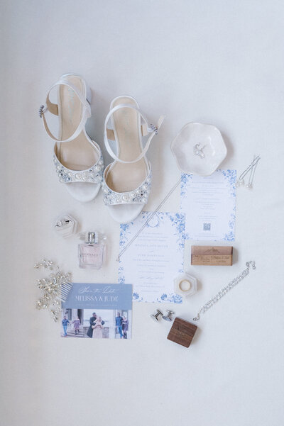 summer wedding in naples ny with pastel wedding color palette