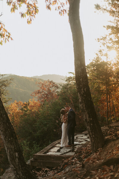 Intimate wedding photos in TN