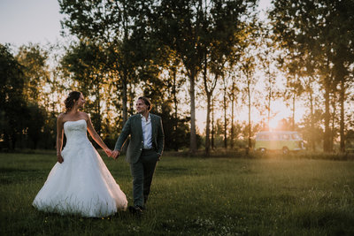 Op zoek naar een journalistieke trouwfotograaf? Henri van den Berg is de trouwfotograaf in Ermelo, Putten en Harderwijk!