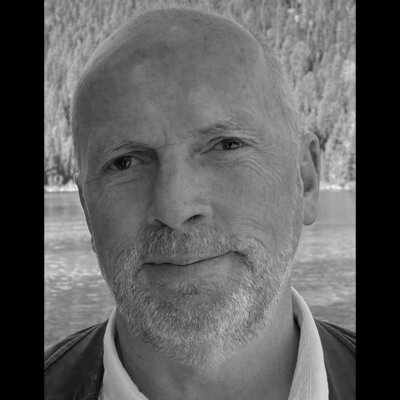 John Morris headshot