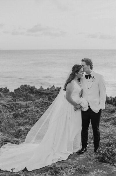 Ritz Carlton Turtle Bay Wedding by Amanda Hartfield-32