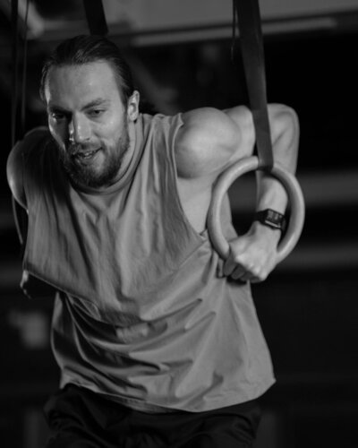 rings-gymnastics-crossfit