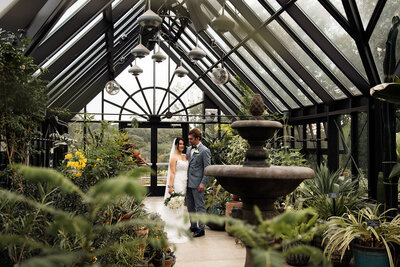 wedding photographer at the atrium at meadowlark gardens in vienna virginia