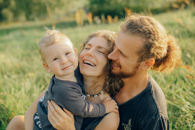 Family-Photographer-Template-Ainsley-Green-Template-116