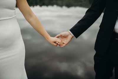 Willow-And-Wander-Wedding-Photography-By-Melissa-Johnston-Ontario-Canada_26