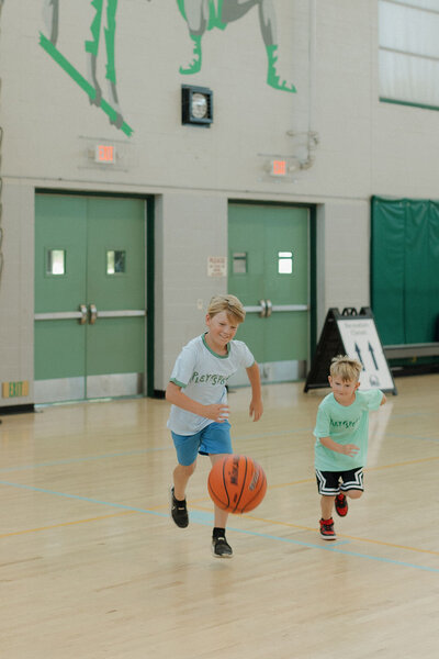boys playing basketball