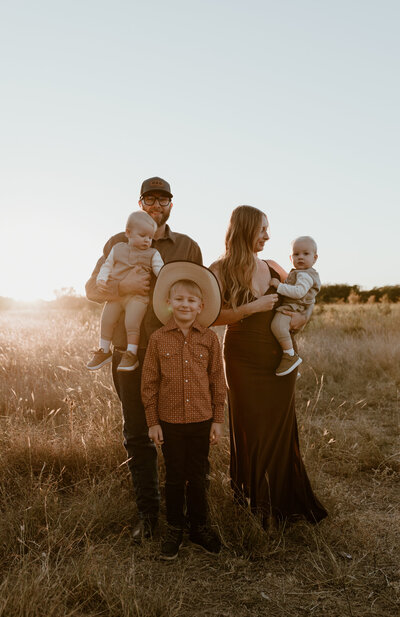Georgetown, TX Maternity & Family Photographer