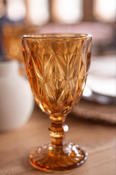 colored-wine-glasses-2
