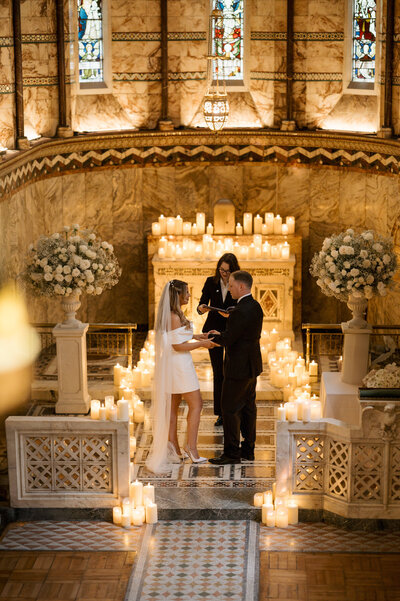 couple in Fitzrovia Chapel london