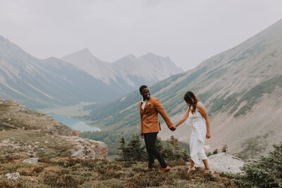 Custom Elopement Packages with Rocky Mountain Elopements