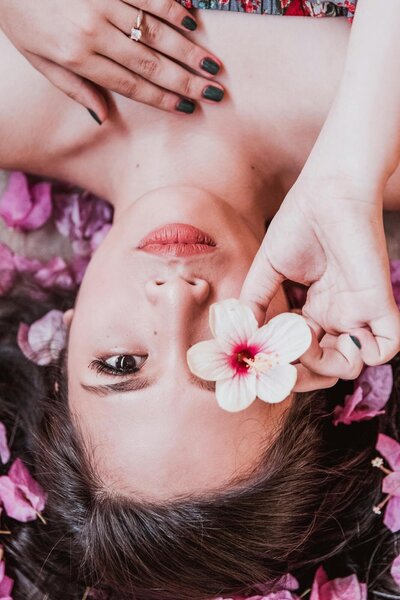 image femme avec belle peau