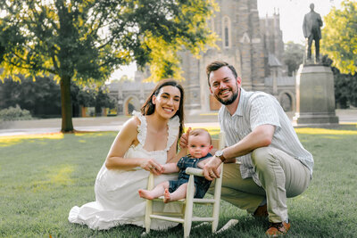Chrissy marie blog influencer with her kid  eating snacks