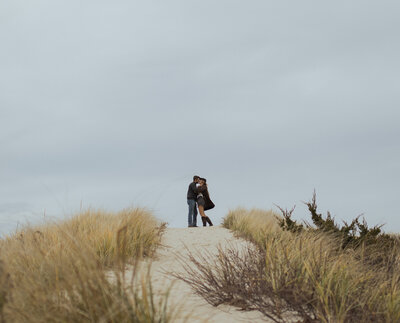 engagement session cape cod, ma at scorton creek and east sandwich beach