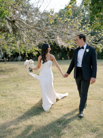 Wedding photos taken by Jessie Newton Photography in Biloxi, Mississippi.
