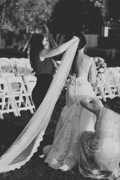 Jennifer behind the scenes on a wedding day