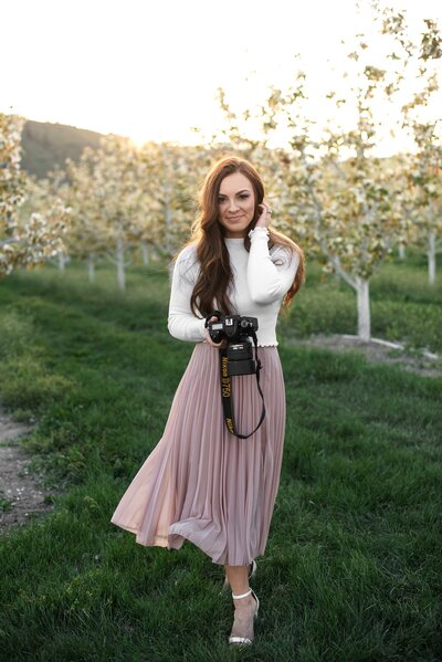Portrait of Svetlana Sauer, Lake Chelan Wedding Photographer