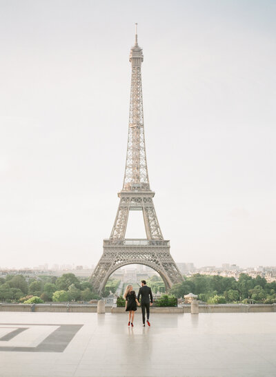 Paris_Engagement_Session_©_Oliver_Fly_Photography