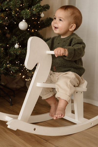 newborn fotograaf - gezinsfotograaf - zwangerschapsfotografie - videograaf - Sint-Niklaas - Pictures by Jess - Mama en baby shoot - videograaf - baby shoot - Kerstshoot 