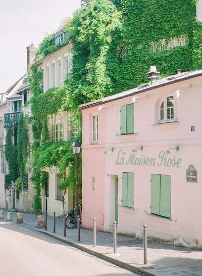 Paris-Wedding-Photographer-Film-Photographer-France-Molly-Carr-Photography-49