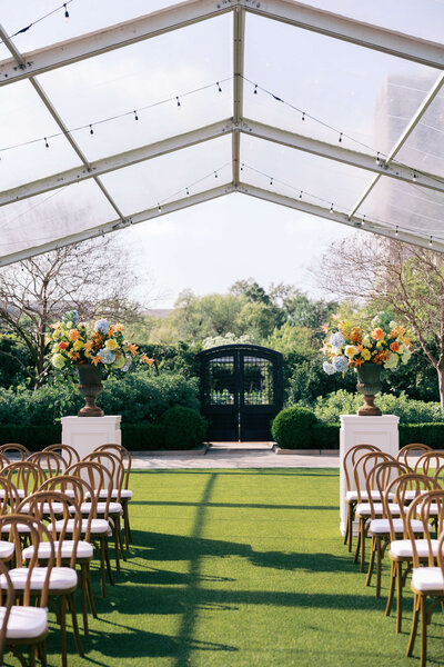 As a Dallas wedding photographer, I take time to photographer every detail that encapsulates your day.