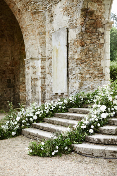 Lily Paloma-Best-wedding-florist-in-France (9)
