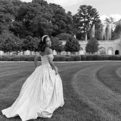 Luxury bride walking away from the camera at a high-end wedding venue in Philadelphia