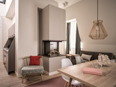 Penthouse  im the breeze mit Kamin und Esstisch