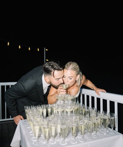 NikaHelgesonPhotography-CanadaWeddingPhotographer (11)