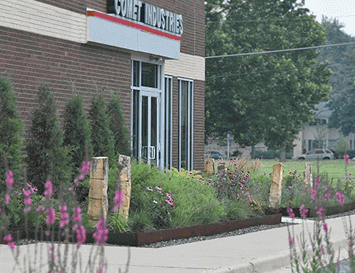 Landscape company project: Comet Industries