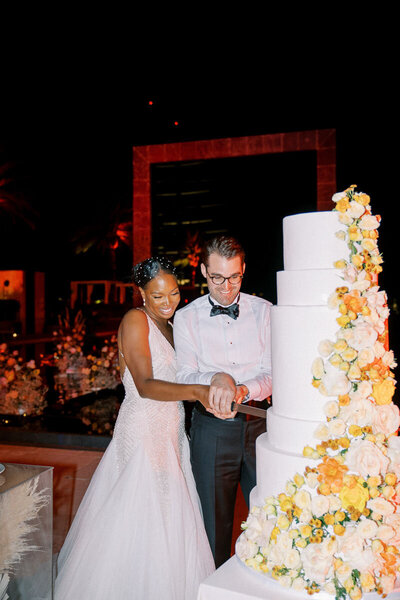 W2-Wedding-Photo-Doyinsola-and-Michael-2022-06-18-1200px-1288