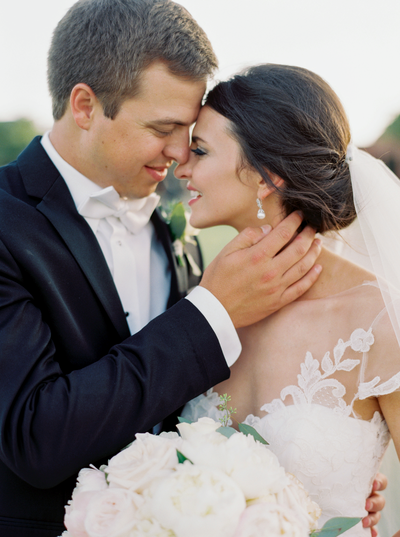 Outsource your photo editing to a hybrid film photographer luxury photo editor Katie Rivera, specializing in film matching and film emulation. Perfect for wedding photographers seeking bespoke edits.