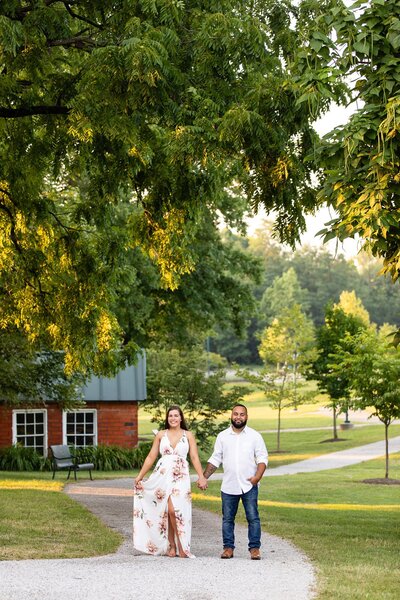 everal-barn-westerville-ohio-engagement-photo_0051