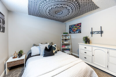 941 Greenleaf bdrm 3 (2)-2