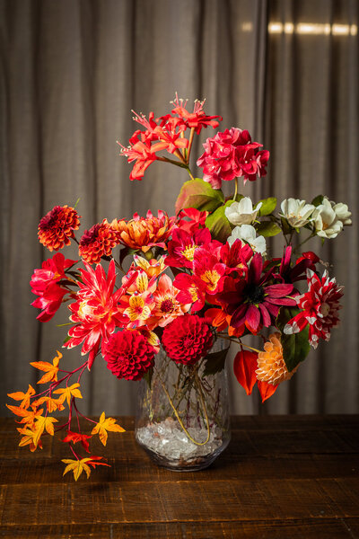 Sustainable office flowers