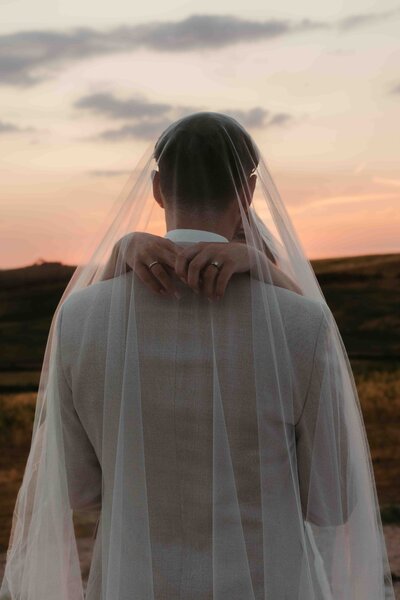 Get framed photography Italy Toscane weddingshoot drone destinationwedding Italian wedding loveshoot