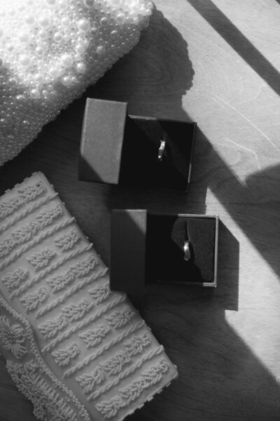 03-B&W-16