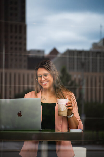 Custom client task management and delegation services
