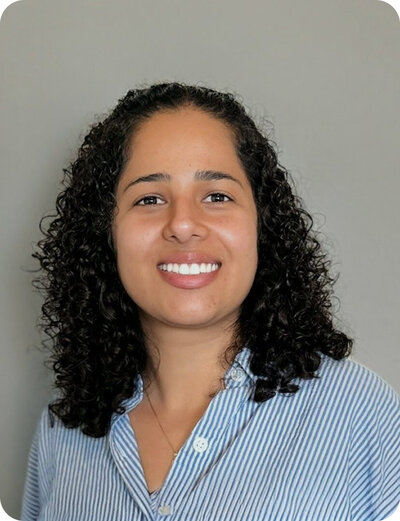 Debora Navratil-Cruz
