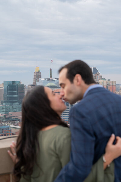 maryland couple kissing on beach