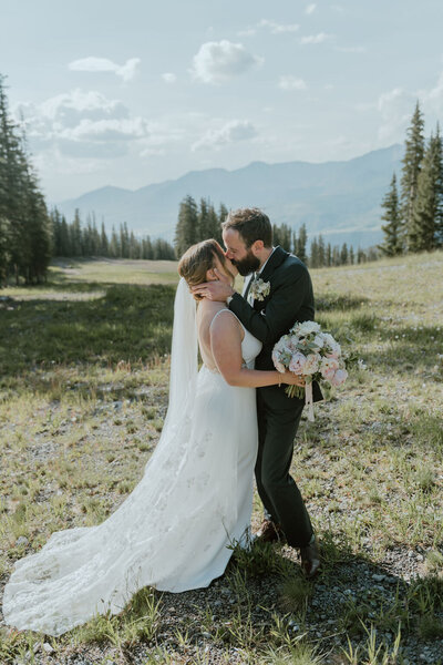 July2024.ChelseaandJake.AubreyBethPhotography-109