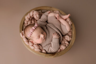 Newborn in studio session natural light
