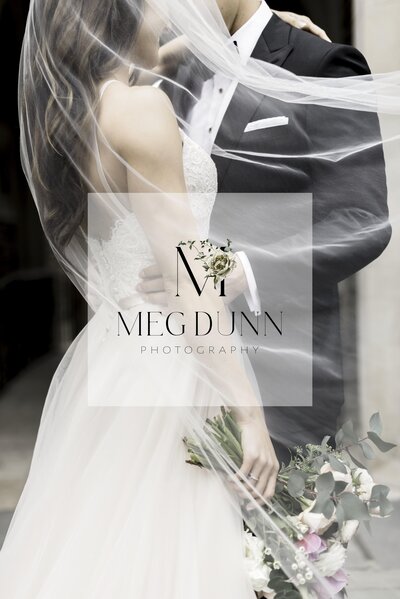 Rockford and Chicago Illinois Luxury Wedding Photography, image size:400x599
