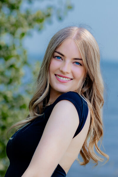 Senior Photographer Neena