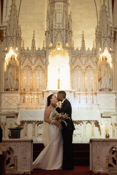 loretto chapel wedding