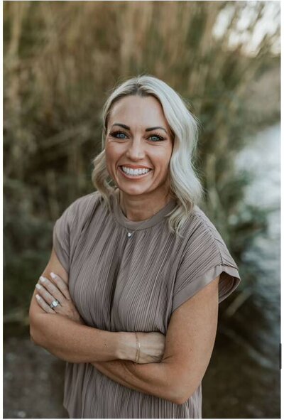 Kirsty Nash is a betrayal trauma specialist in Mesa, AZ, providing Christian counseling to help you recover from the emotional pain of infidelity