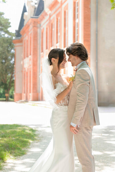 séance photo extérieur en couple mariage 